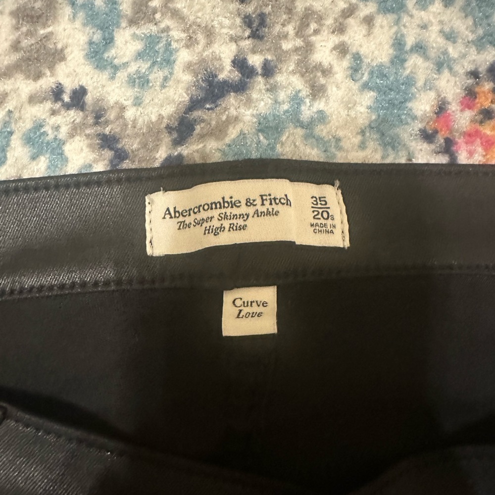 Abercrombie, Women's Curve Love High Rise Super Skinny Ankle Jean, 35 short